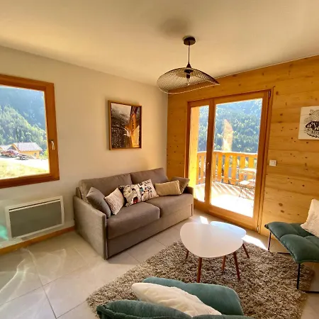 Le Nid Apartment *
